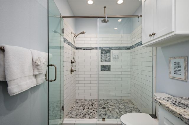 2565 Palm Drive, Crystal Beach, TX 77650