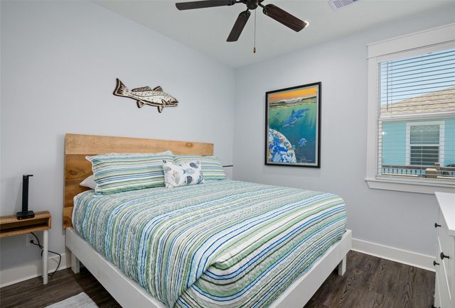2565 Palm Drive, Crystal Beach, TX 77650