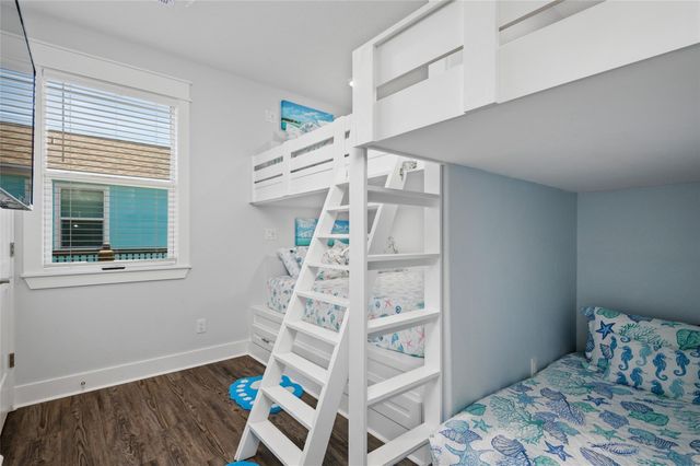 2565 Palm Drive, Crystal Beach, TX 77650