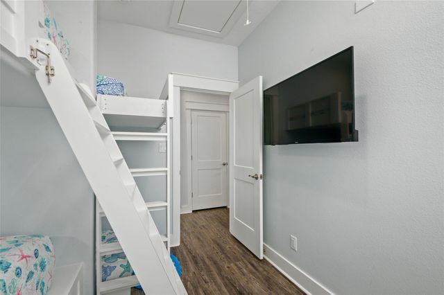 2565 Palm Drive, Crystal Beach, TX 77650