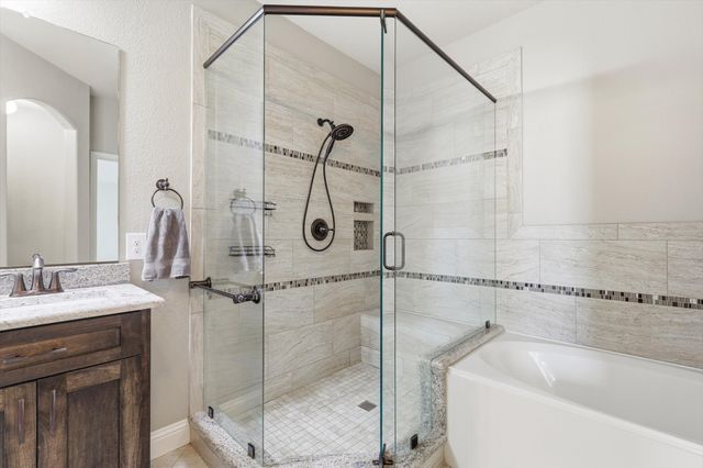 441 E Wishbone Lane, Fort Worth, TX 76052