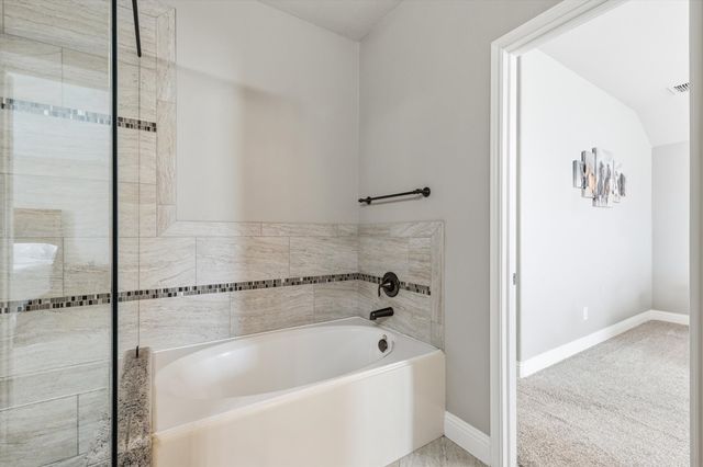 441 E Wishbone Lane, Fort Worth, TX 76052