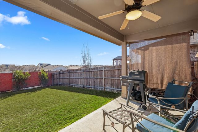 441 E Wishbone Lane, Fort Worth, TX 76052