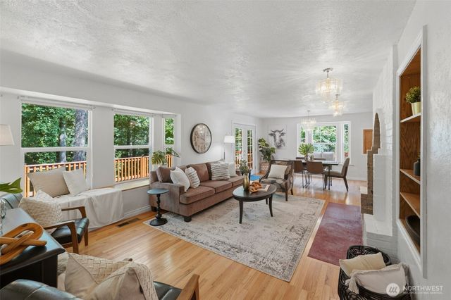 5819 65th Street NW, Gig Harbor, WA 98335