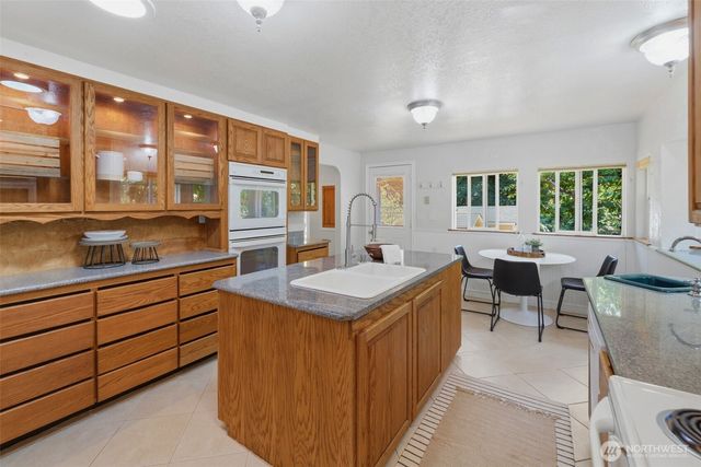 5819 65th Street NW, Gig Harbor, WA 98335