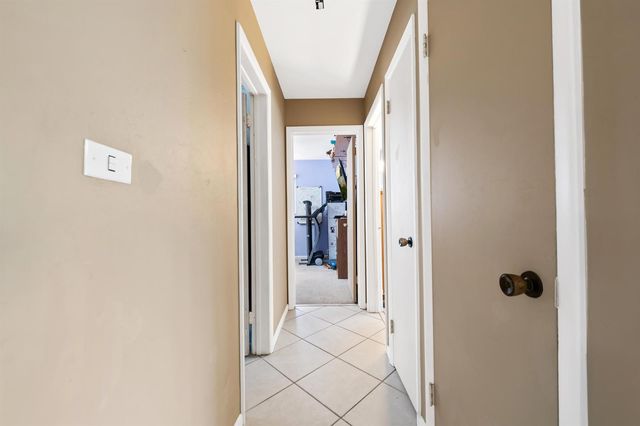 1340 SW 56th Avenue, Plantation, FL 33317