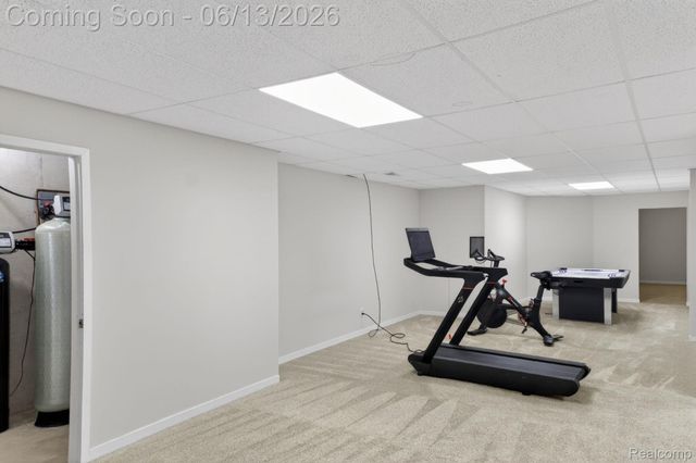 9961 Cross Creek Drive, Green Oak Township, MI 48178