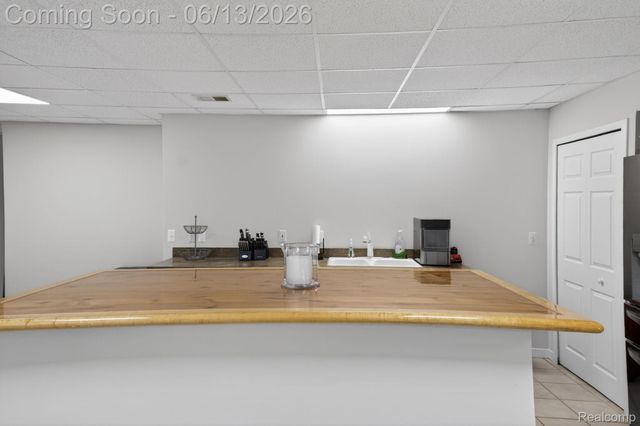 9961 Cross Creek Drive, Green Oak Township, MI 48178