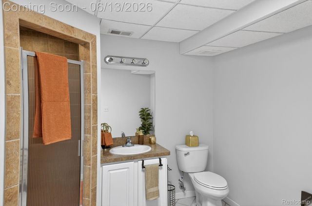 9961 Cross Creek Drive, Green Oak Township, MI 48178