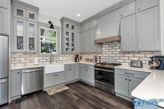 2815 8th Avenue, Huntsville, AL 35805