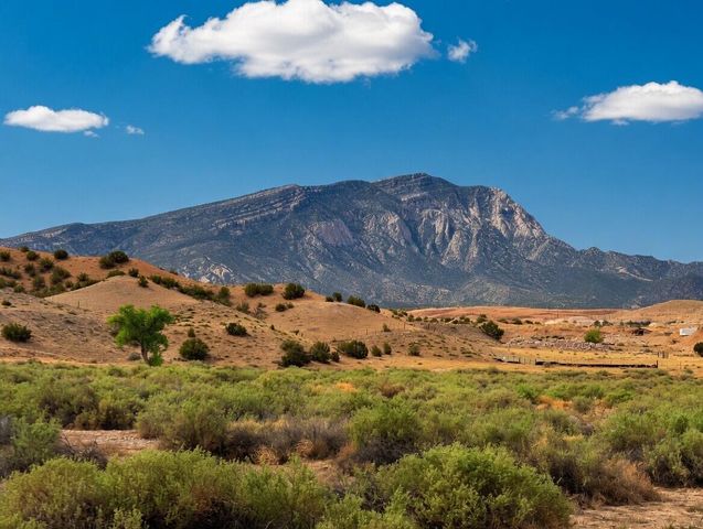 12 Via Sole Drive, Algodones, NM 87001