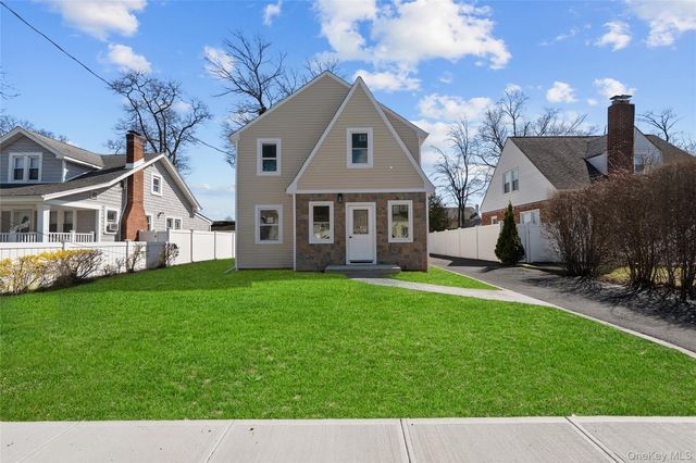 65 Mount Joy Avenue, Freeport, NY 11520
