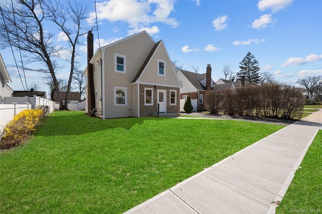 65 Mount Joy Avenue, Freeport, NY 11520