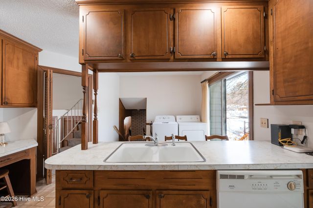 1012 Ensworth Road NW, Wilson, NC 27896