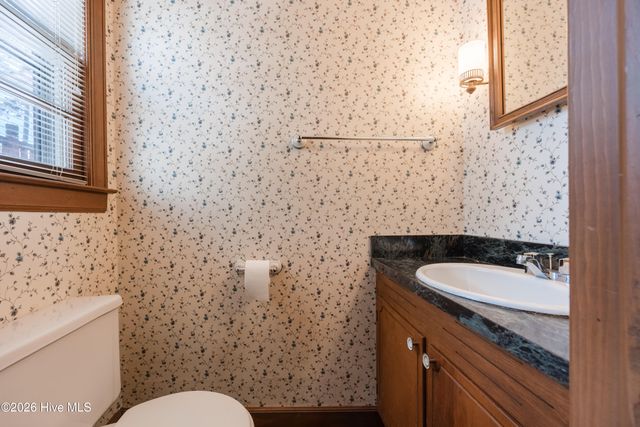 1012 Ensworth Road NW, Wilson, NC 27896