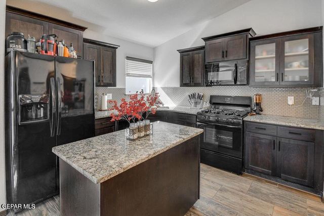 14857 Boer Trl Avenue, El Paso, TX 79938