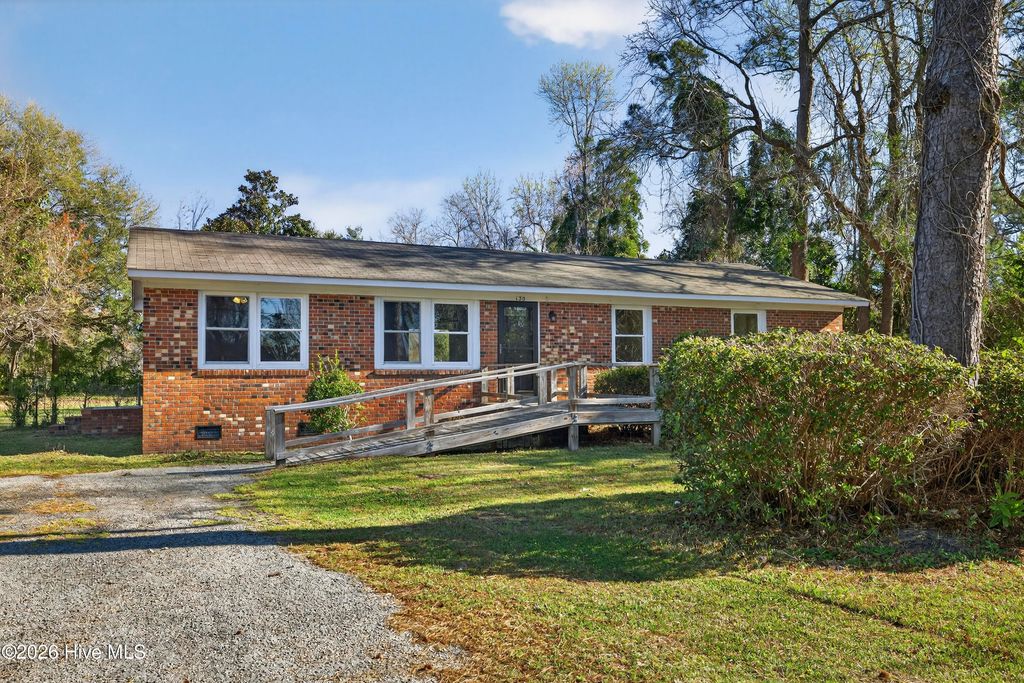 130 Mohican Trail, Wilmington, NC 28409
