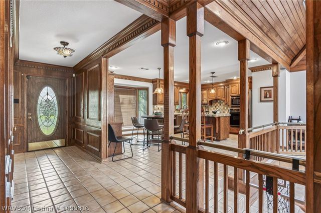 901 S 68th Lane, Fort Smith, AR 72903