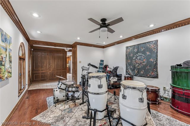 901 S 68th Lane, Fort Smith, AR 72903
