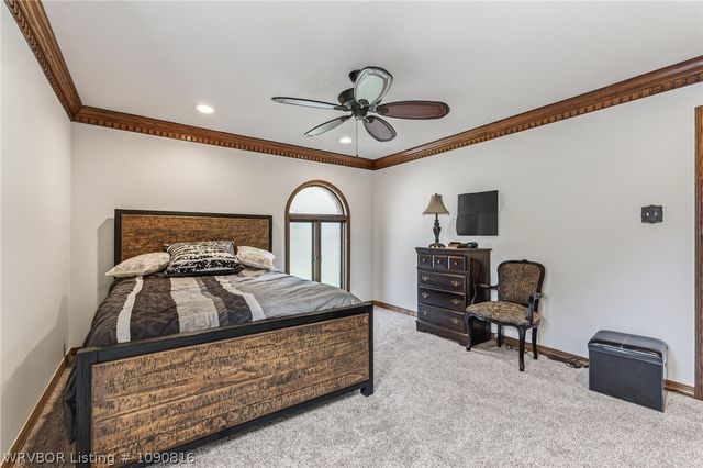 901 S 68th Lane, Fort Smith, AR 72903