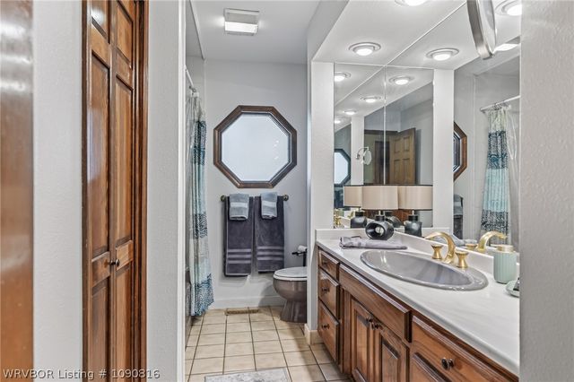 901 S 68th Lane, Fort Smith, AR 72903