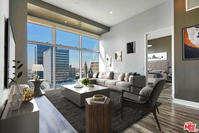 3223 W 6th Street 807, Los Angeles, CA 90020