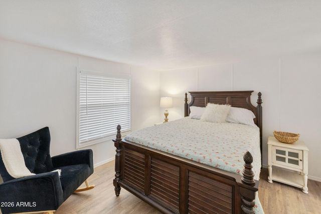555 W WARNER Road 35, Chandler, AZ 85225