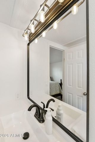 555 W WARNER Road 35, Chandler, AZ 85225