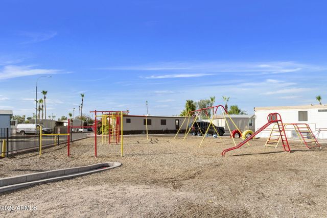 555 W WARNER Road 35, Chandler, AZ 85225