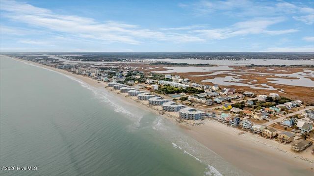 2250 New River Inlet Road Unit 114, Sneads Ferry, NC 28460