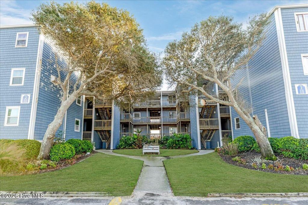 2250 New River Inlet Road Unit 114, Sneads Ferry, NC 28460