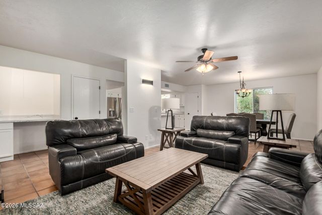 4290 N Tortolita Road, Tucson, AZ 85745