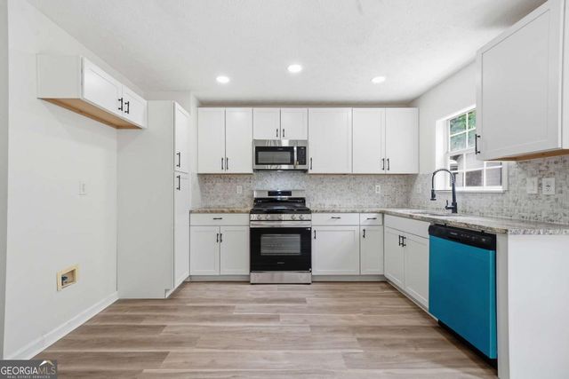 483 Mephisto Circle, Lawrenceville, GA 30046