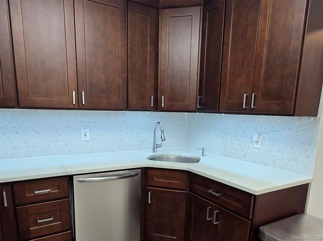 7411 85th Drive 2nd FL, Woodhaven, NY 11421