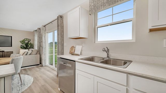 1811 Overland Drive, Plainfield, IL 60586