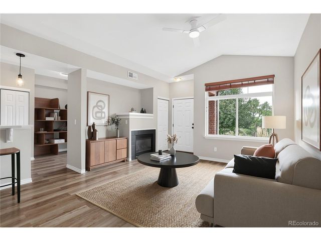 6414 Silver Mesa Dr E, Highlands Ranch, CO 80130