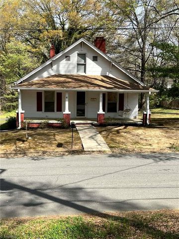 917 First Street, Eden, NC 27288