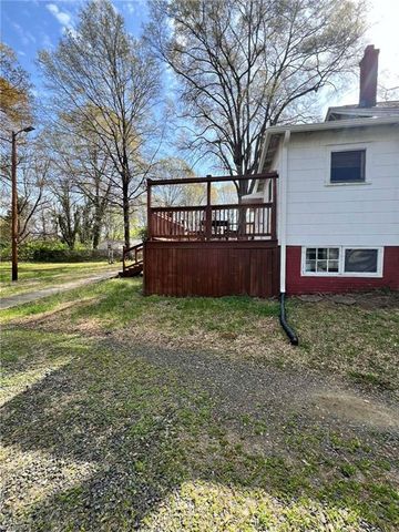 917 First Street, Eden, NC 27288