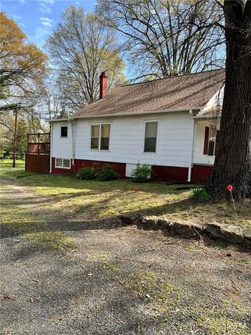 917 First Street, Eden, NC 27288