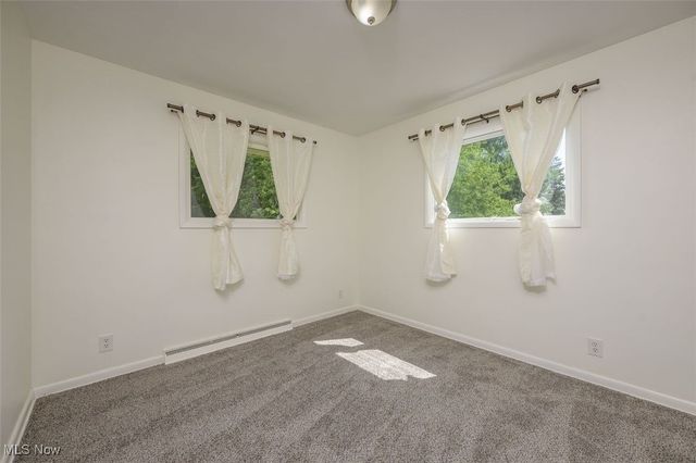 715 Highland Park Drive, New Franklin, OH 44319