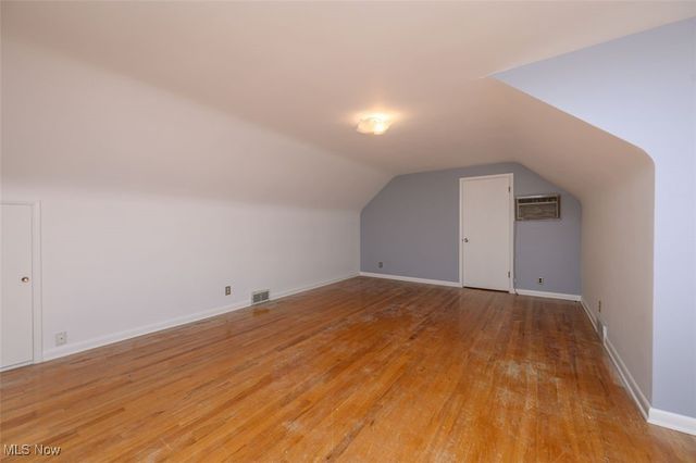 715 Highland Park Drive, New Franklin, OH 44319