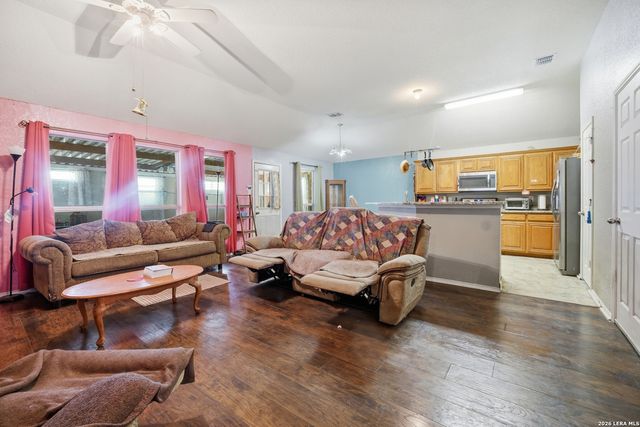 7410 Baja Pt, San Antonio, TX 78242