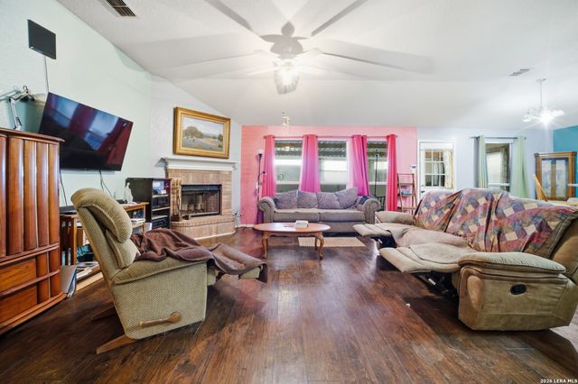 7410 Baja Pt, San Antonio, TX 78242