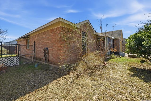 7410 Baja Pt, San Antonio, TX 78242