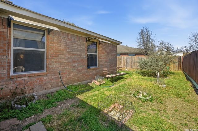 7410 Baja Pt, San Antonio, TX 78242