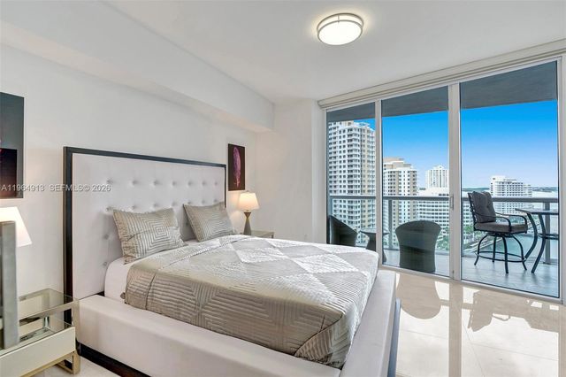 465 Brickell Ave 1905, Miami, FL 33131