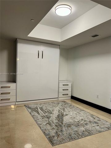 465 Brickell Ave 1905, Miami, FL 33131