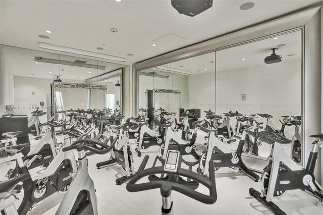 465 Brickell Ave 1905, Miami, FL 33131