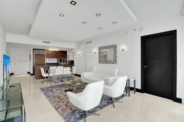 465 Brickell Ave 1905, Miami, FL 33131