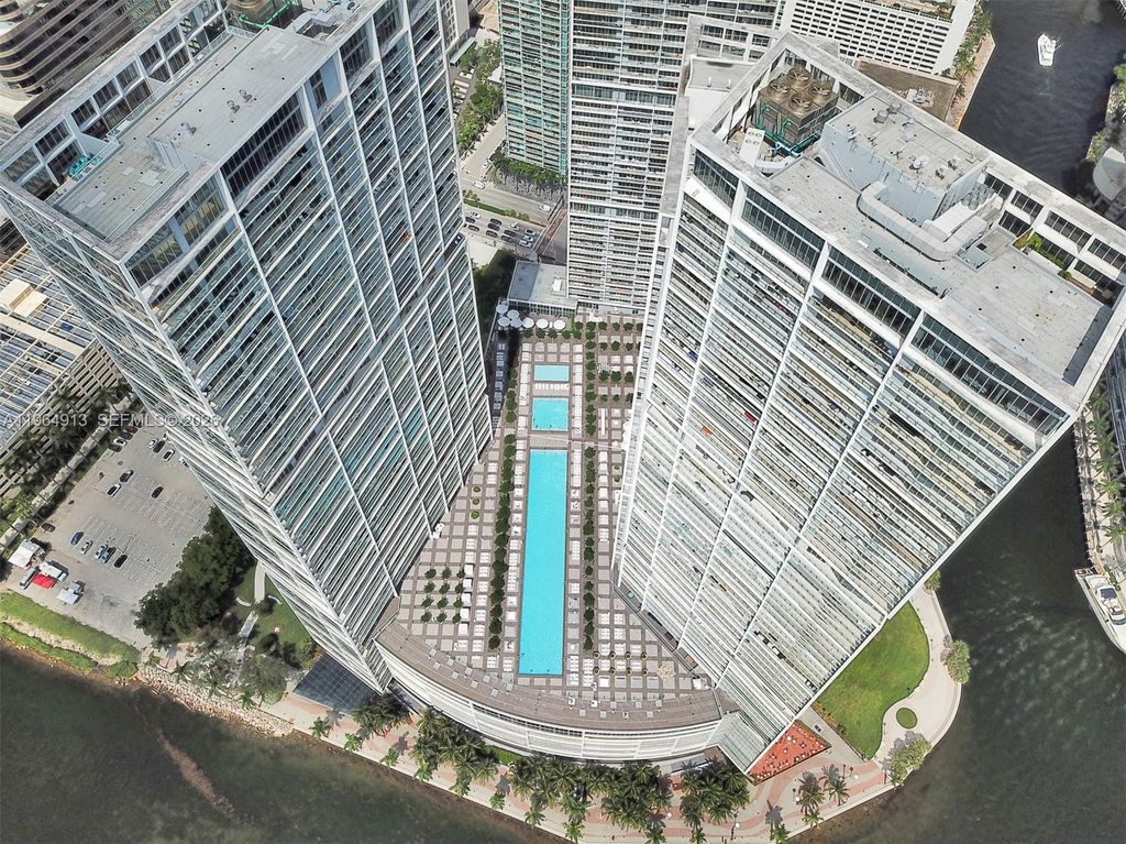 465 Brickell Ave 1905, Miami, FL 33131